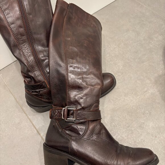 Women's leather boots - Picture 1 of 6